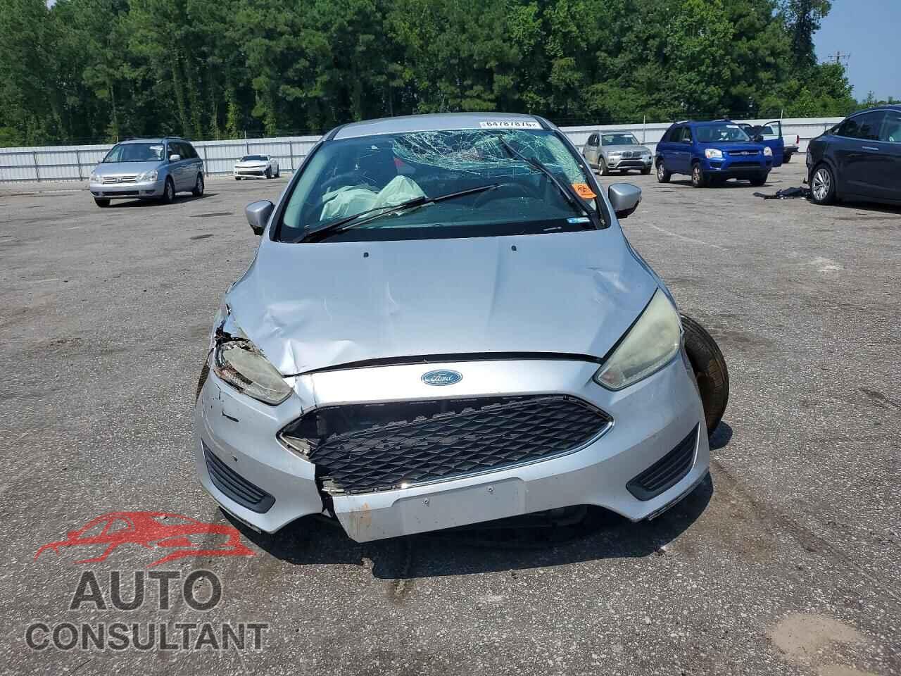 FORD FOCUS 2015 - 1FADP3F29FL342891