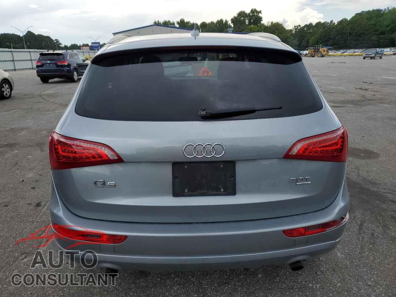 AUDI Q5 2011 - WA1CFAFP3BA095165
