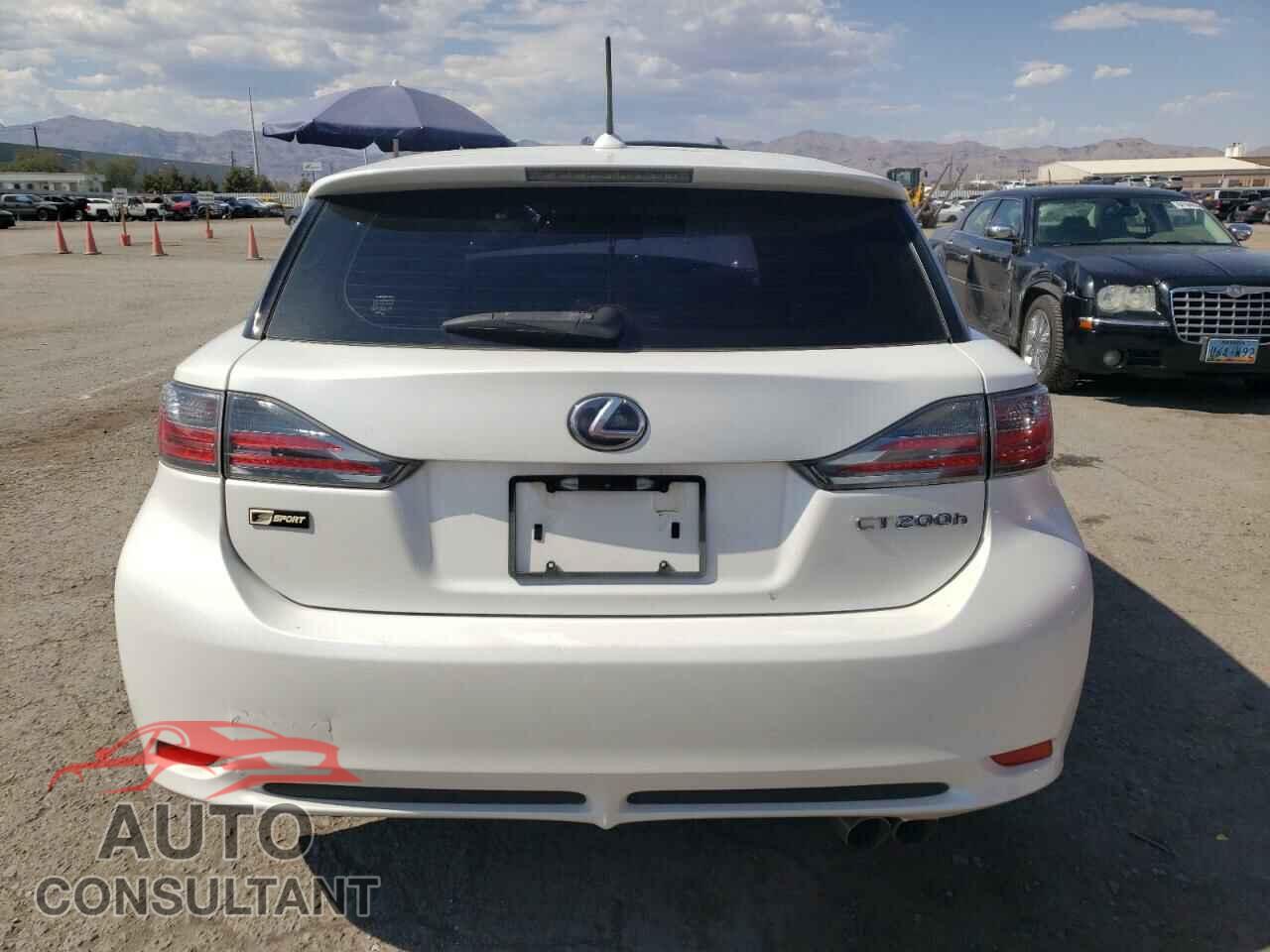 LEXUS CT 200 2013 - JTHKD5BH8D2138097