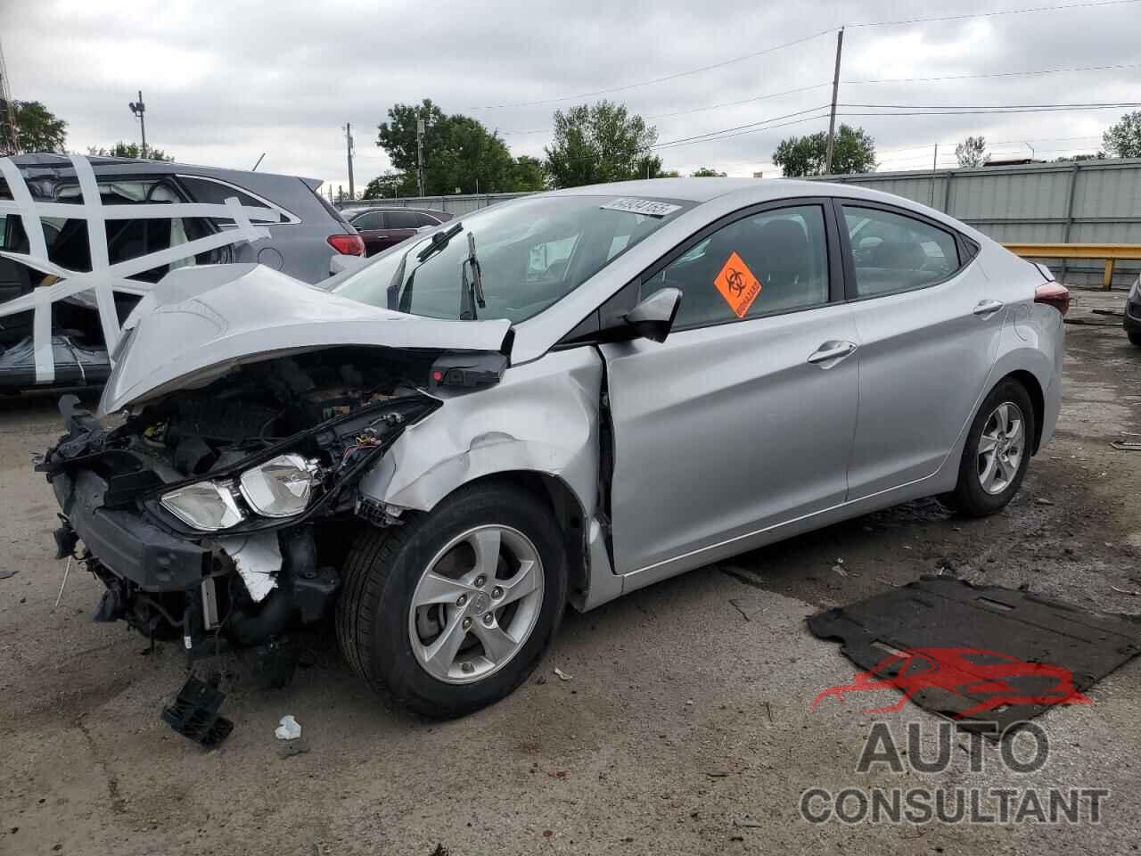 HYUNDAI ELANTRA 2015 - KMHDH4AE1FU264949