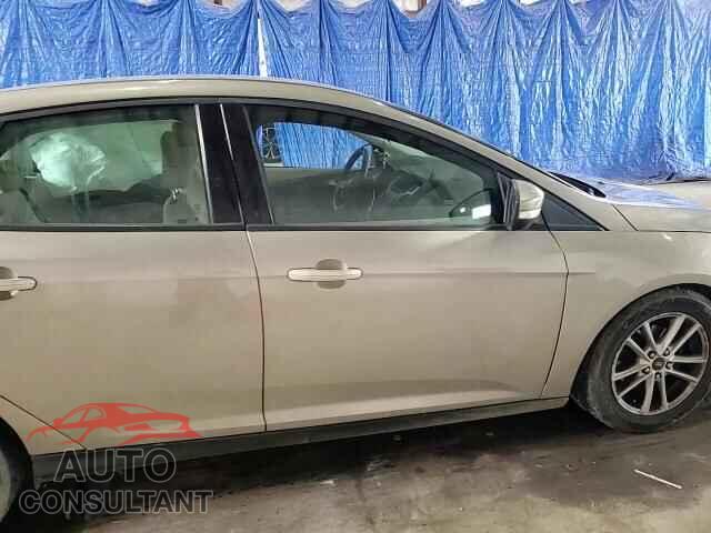 FORD FOCUS 2015 - 1FADP3F26FL311677