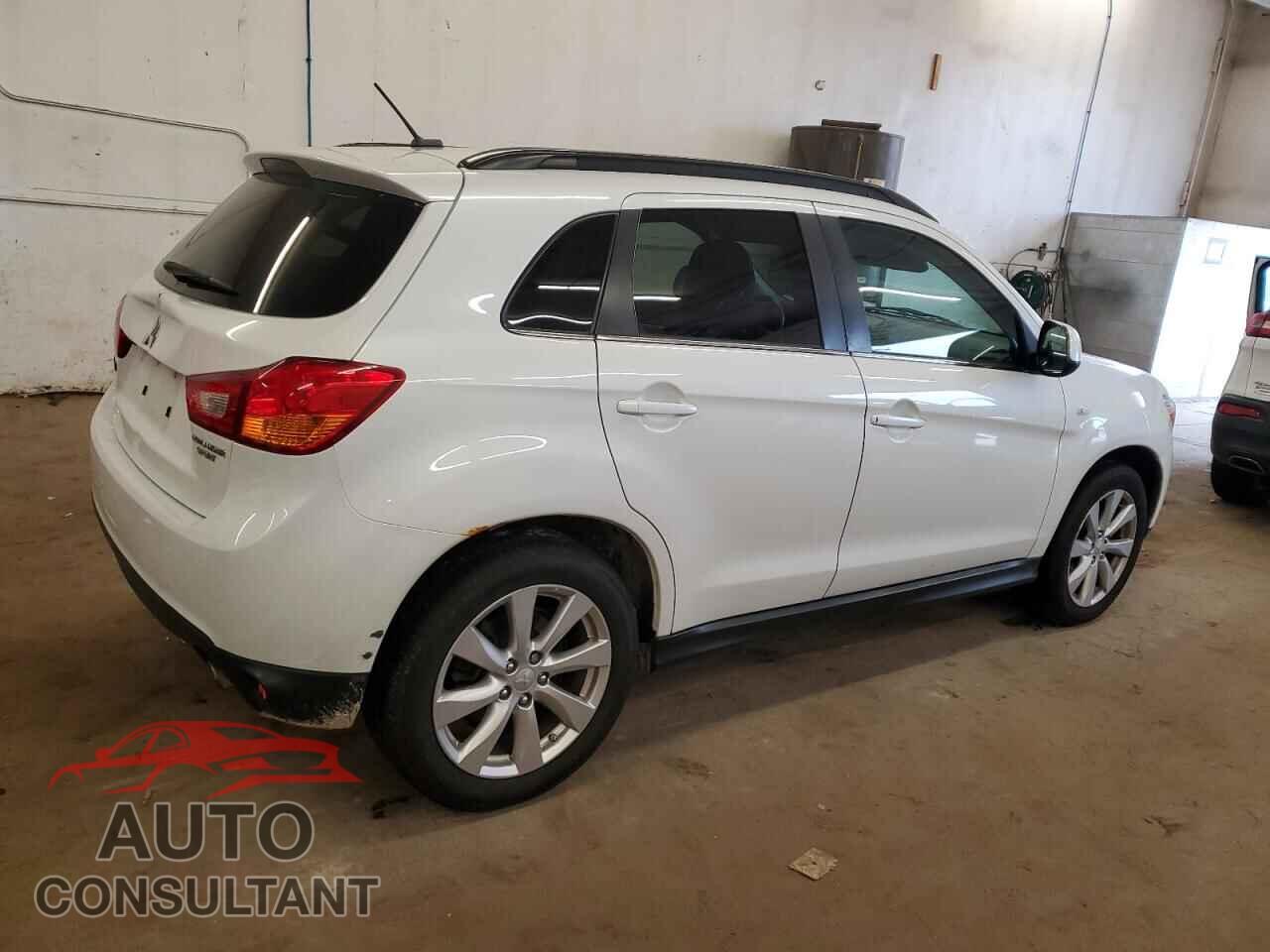 MITSUBISHI OUTLANDER 2014 - 4A4AP4AU9EE033543
