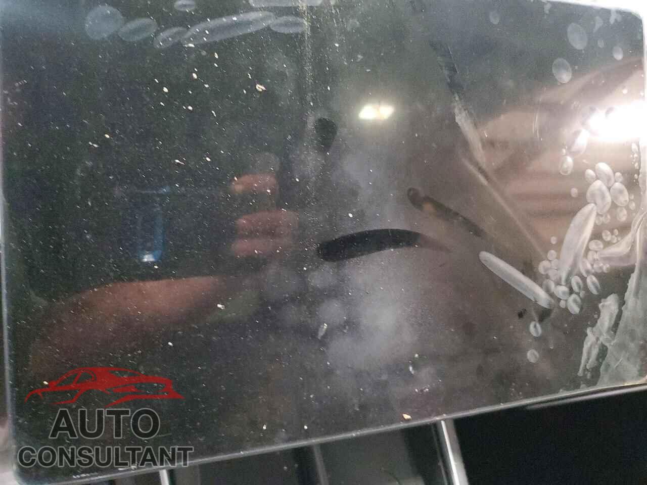 TESLA MODEL Y 2026 - 7SAYGDEE0TF552584