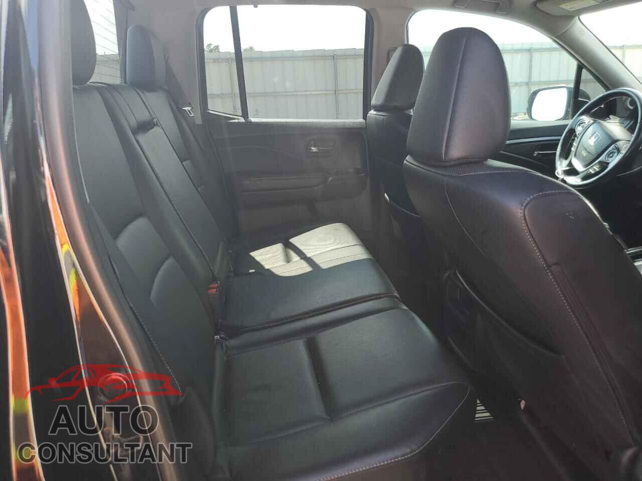 HONDA RIDGELINE 2017 - 5FPYK3F64HB028978