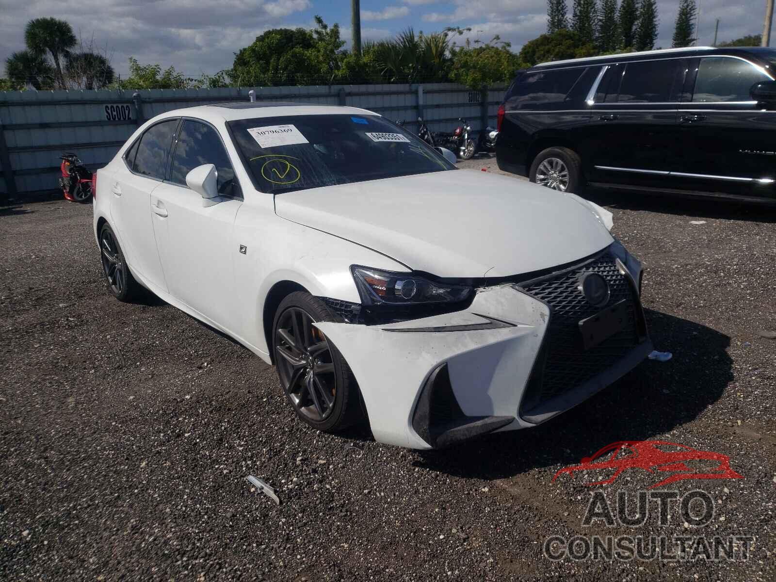 LEXUS IS 2018 - JTHC81D26J5028878