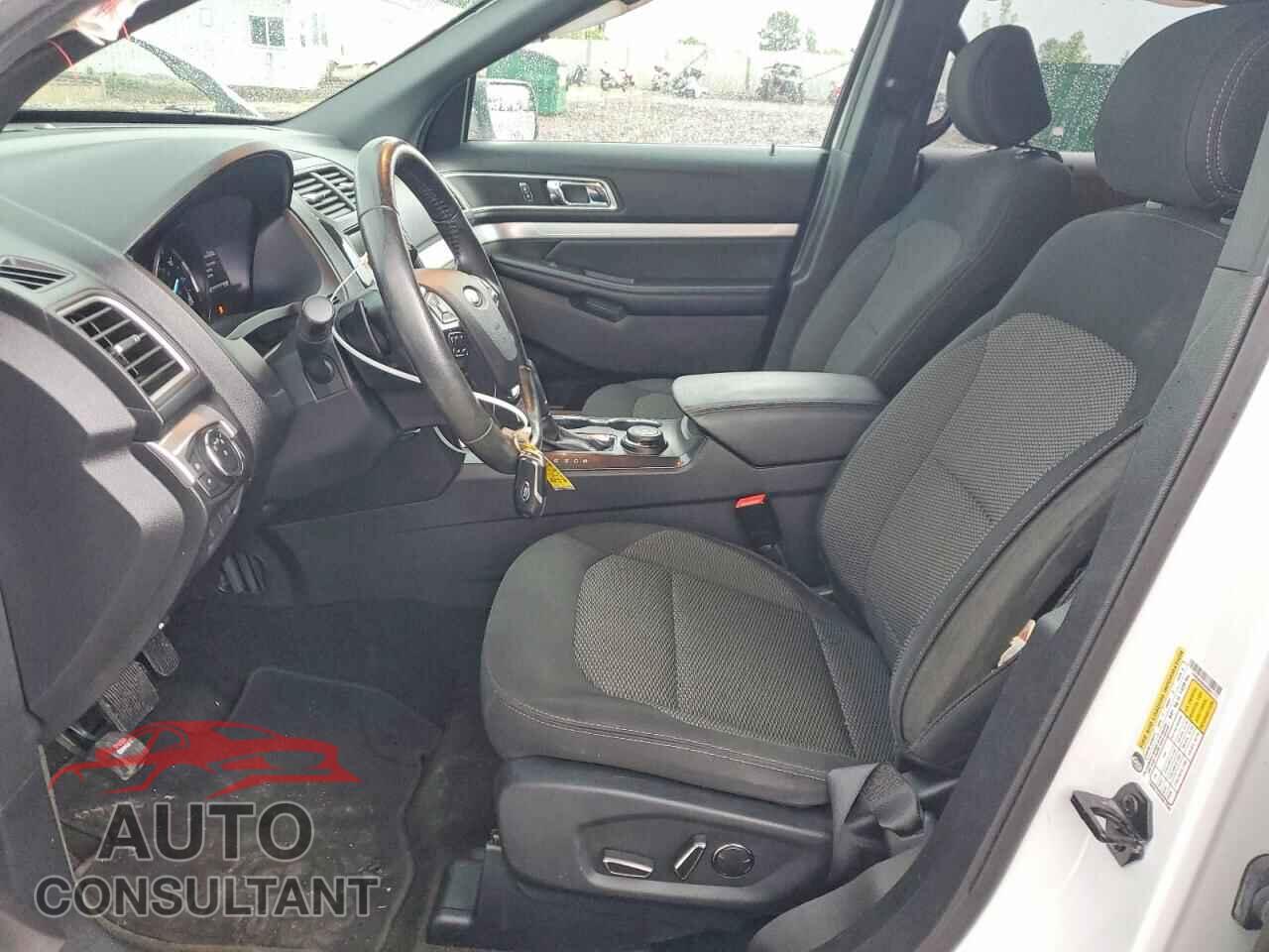 FORD EXPLORER 2017 - 1FM5K8D83HGD51711