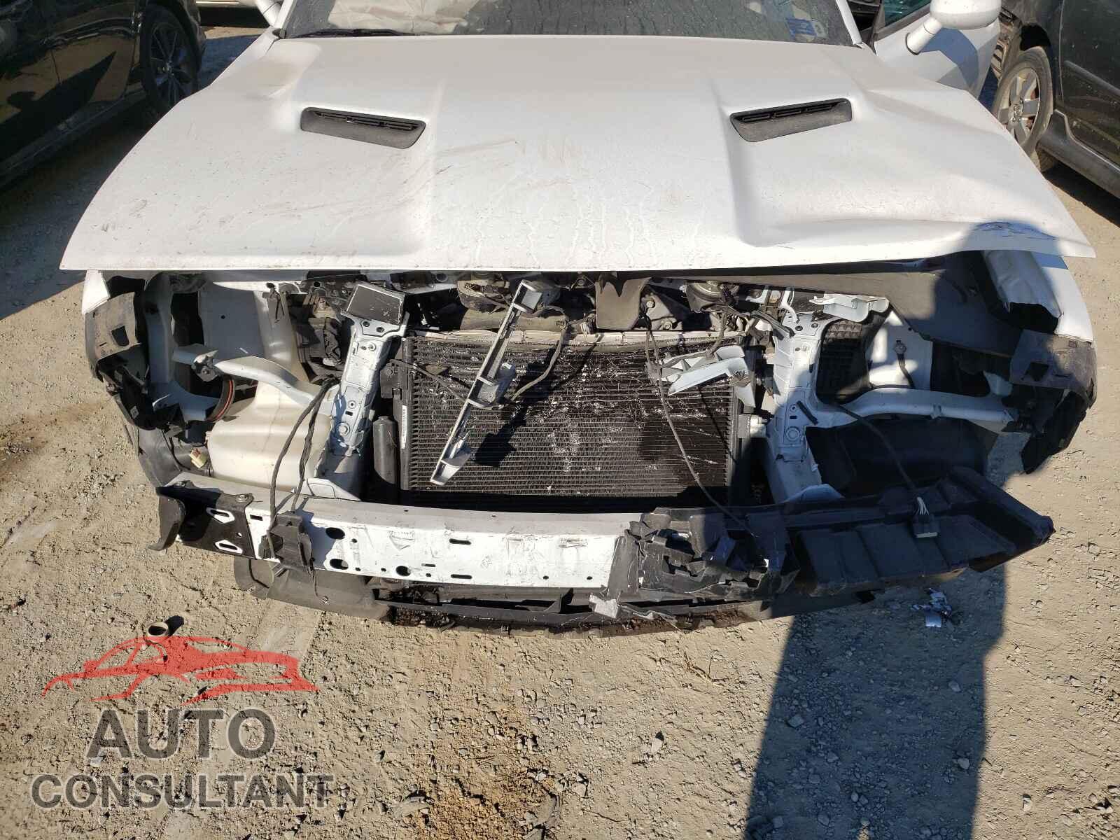 DODGE CHALLENGER 2018 - 2C3CDZAG9JH204458