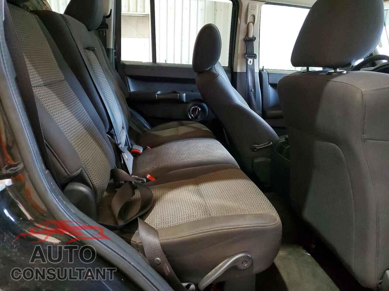 JEEP COMMANDER 2010 - 1J4RH4GK0AC157746