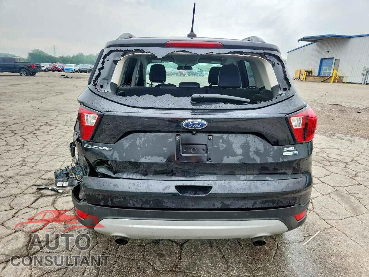 FORD ESCAPE 2019 - 1FMCU9HD7KUB43385