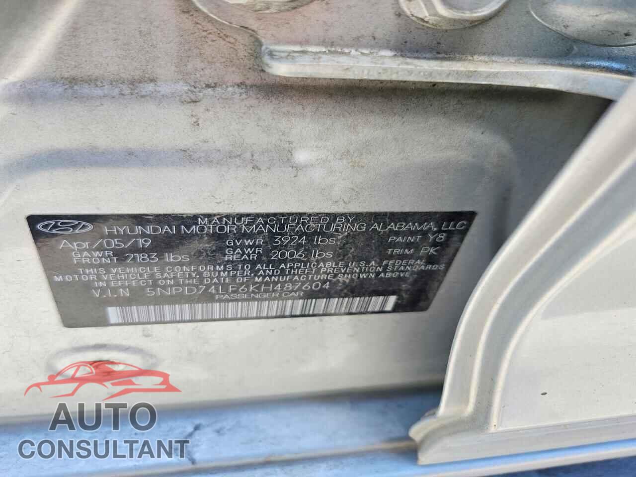 HYUNDAI ELANTRA 2019 - 5NPD74LF6KH487604
