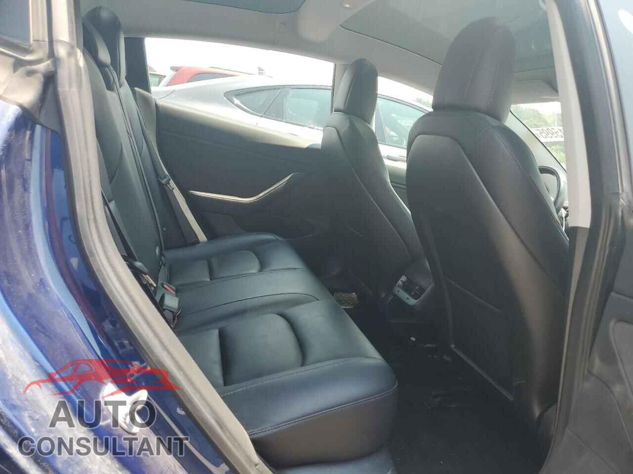 TESLA MODEL 3 2018 - 5YJ3E1EB3JF054149