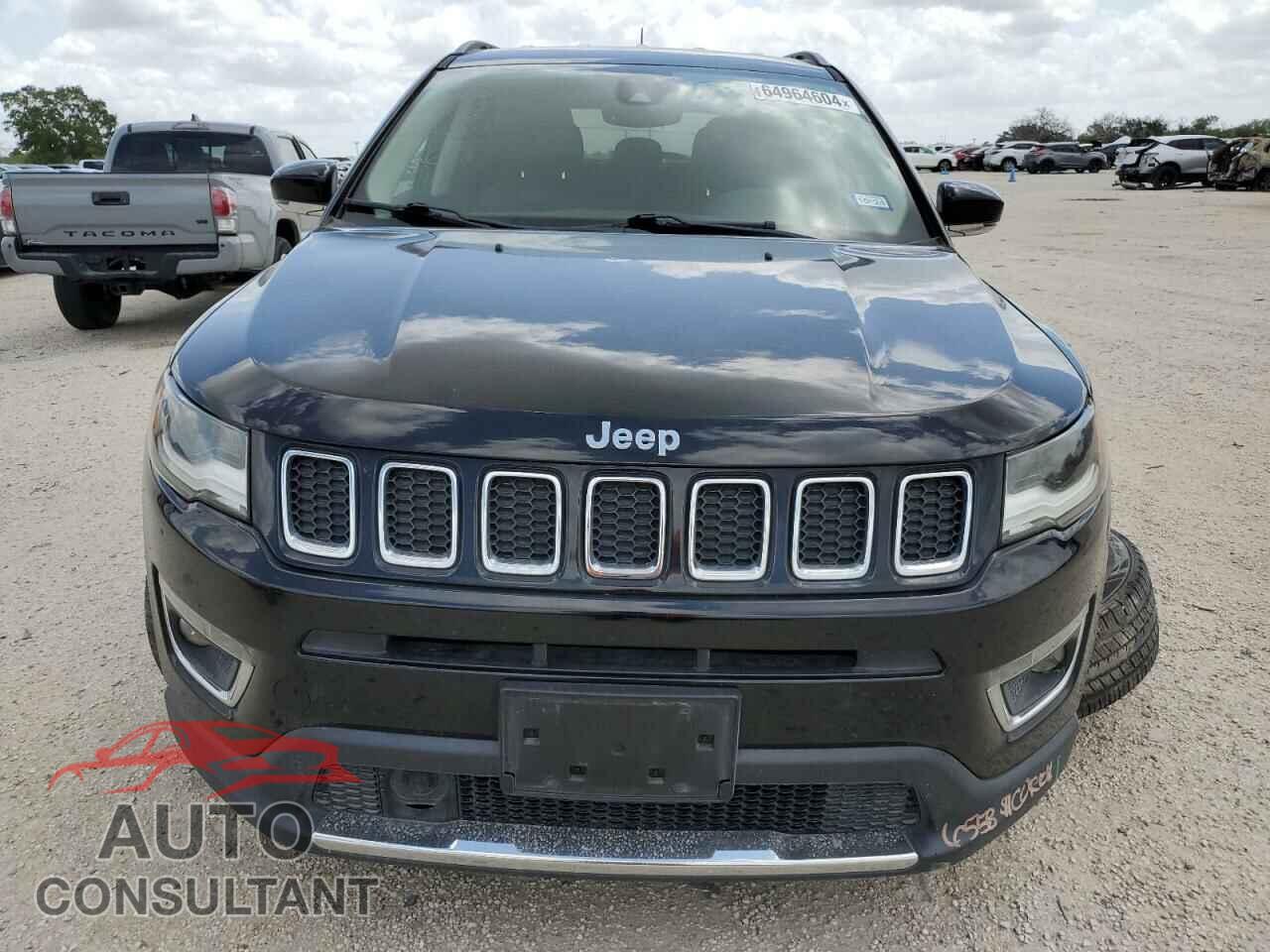 JEEP COMPASS 2018 - 3C4NJDCB7JT336420