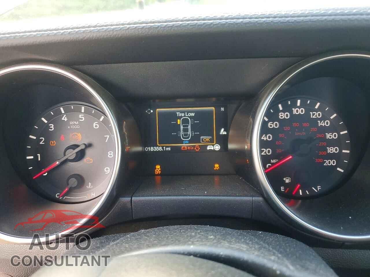FORD MUSTANG 2017 - 1FA6P8JZ5H5525321