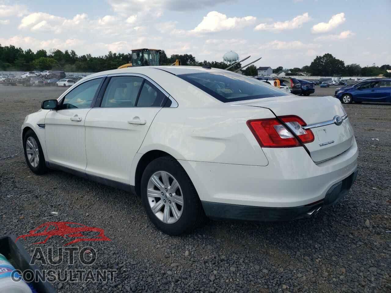 FORD TAURUS 2011 - 1FAHP2DW7BG112318
