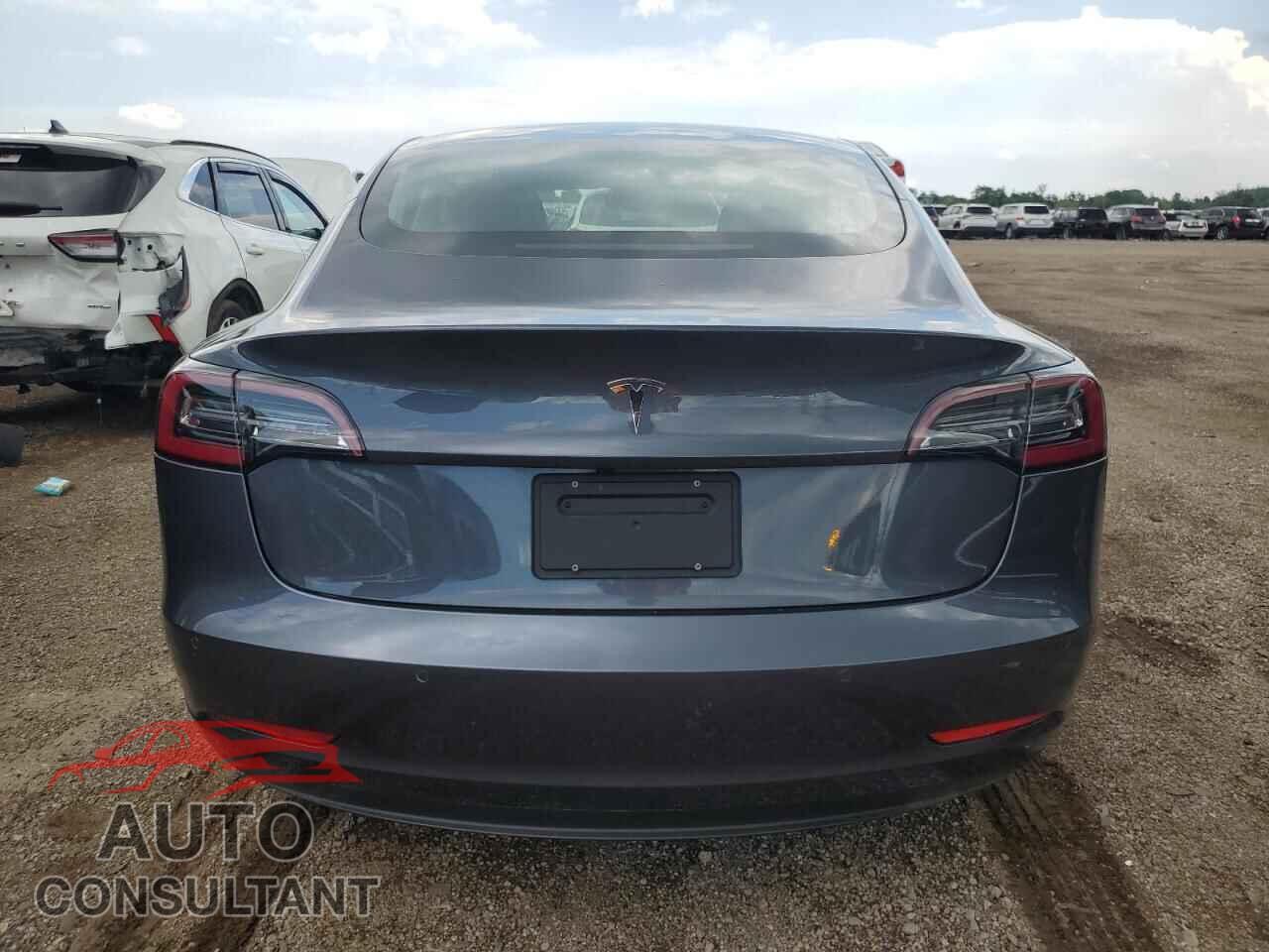 TESLA MODEL 3 2019 - 5YJ3E1EA1KF400336