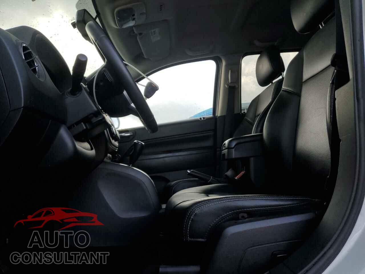 JEEP COMPASS 2015 - 1C4NJDCBXFD113981