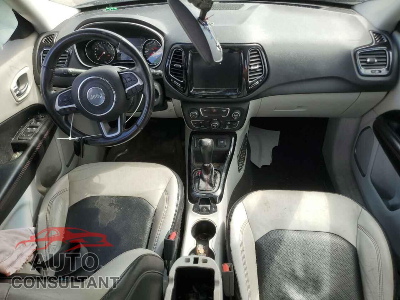 JEEP COMPASS 2019 - 3C4NJCCB3KT809063