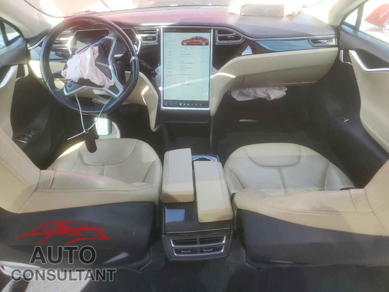 TESLA MODEL S 2013 - 5YJSA1DN2DFP20523