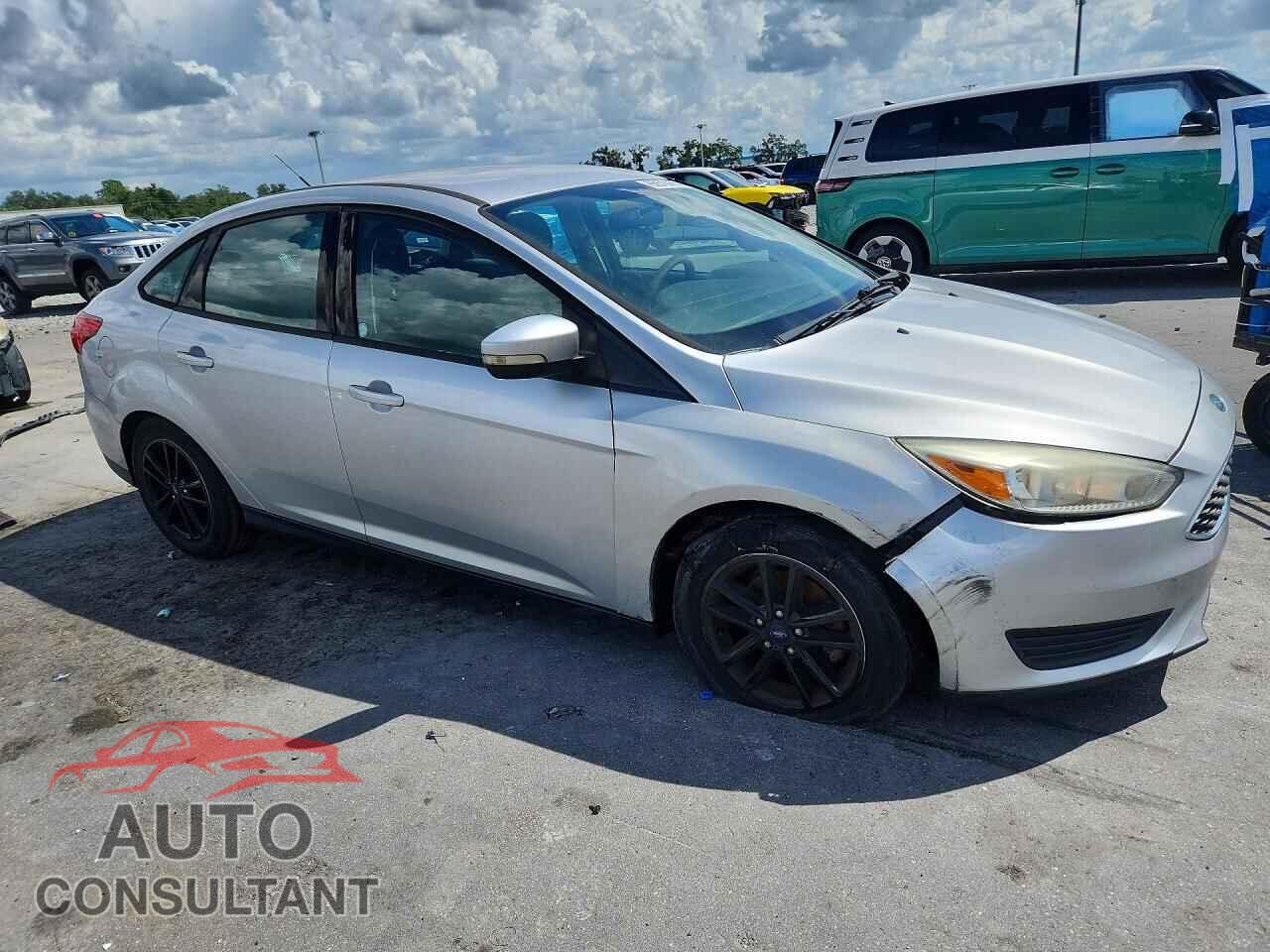 FORD FOCUS 2017 - 1FADP3F21HL248247