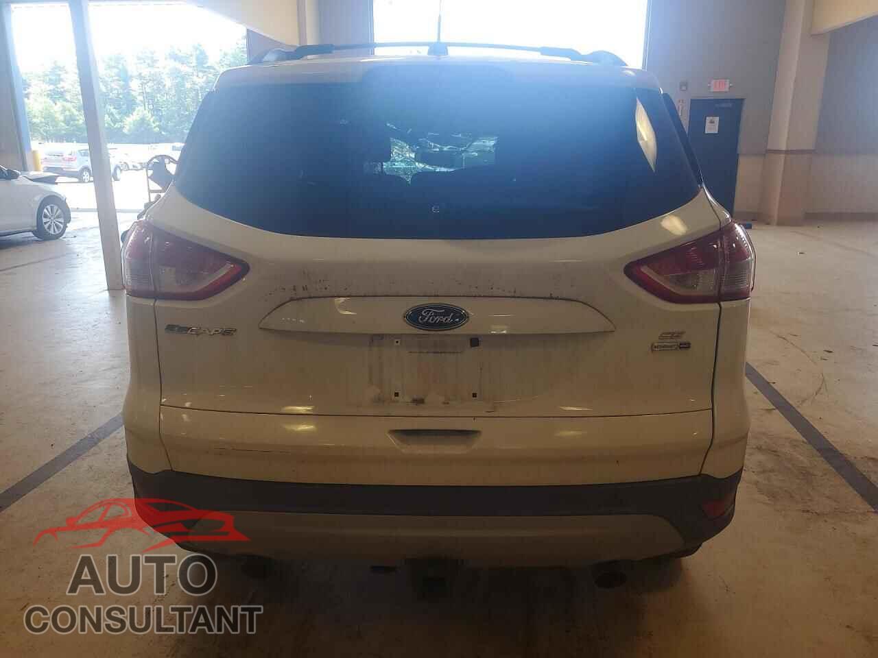 FORD ESCAPE 2013 - 1FMCU9G91DUD49849