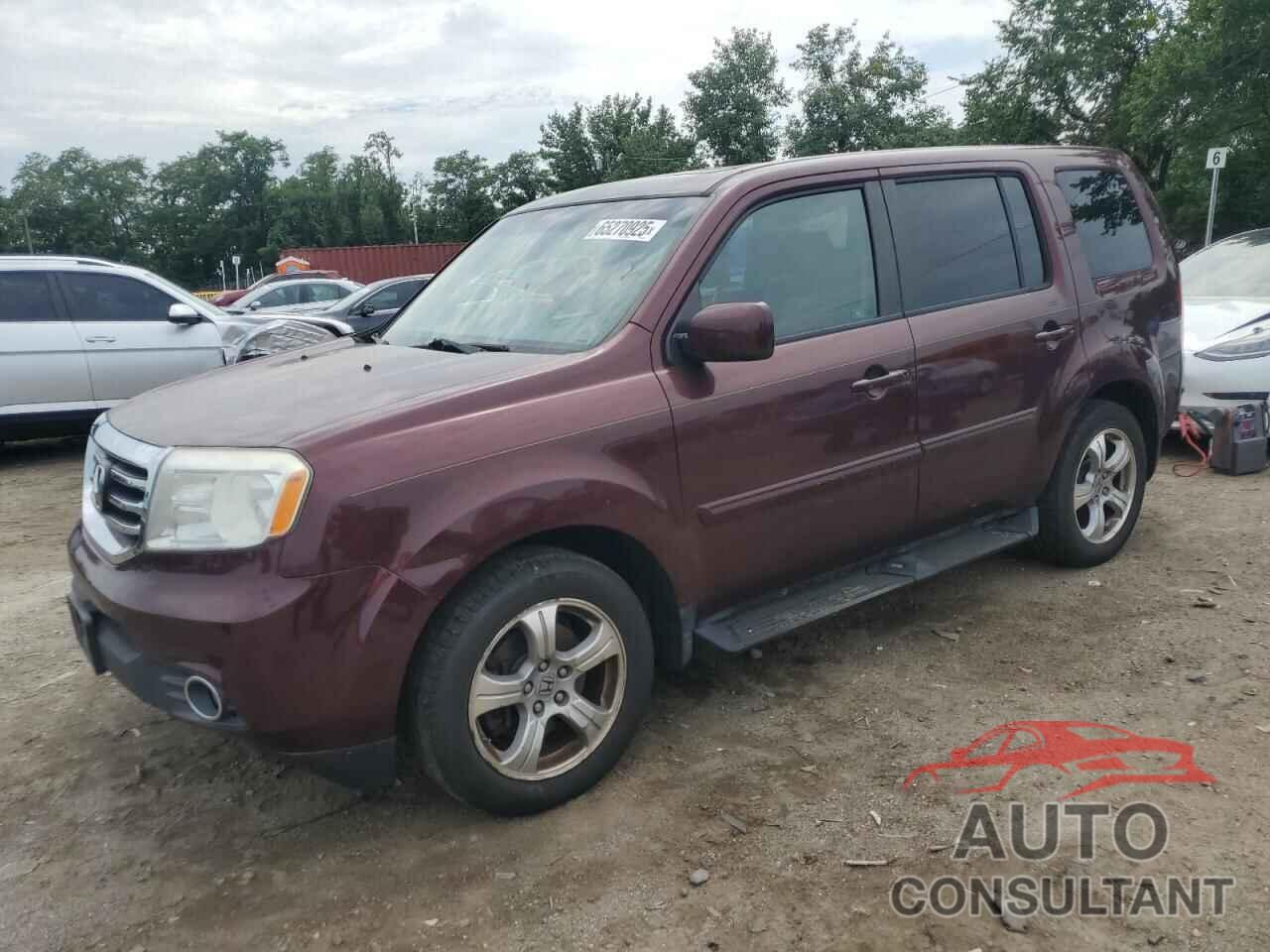 HONDA PILOT 2012 - 5FNYF4H50CB034874