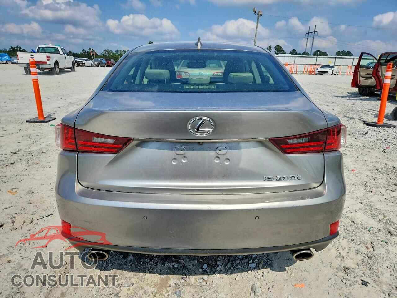 LEXUS IS 2016 - JTHBA1D29G5031315