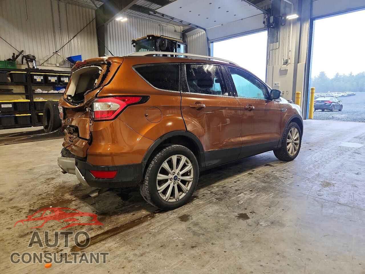 FORD ESCAPE 2017 - 1FMCU9J91HUE40540