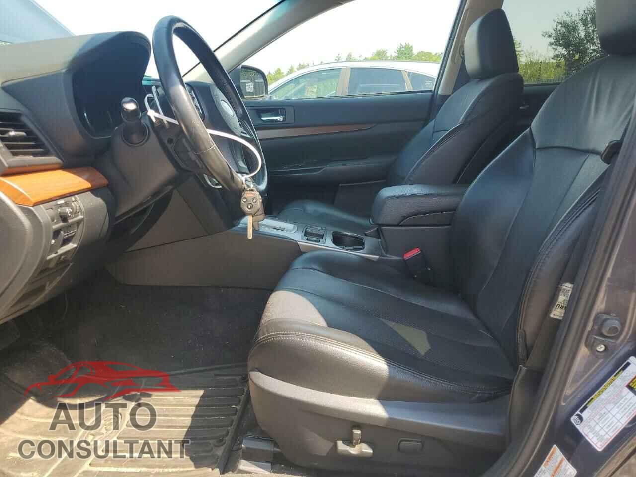 SUBARU OUTBACK 2014 - 4S4BRBMC8E3296448