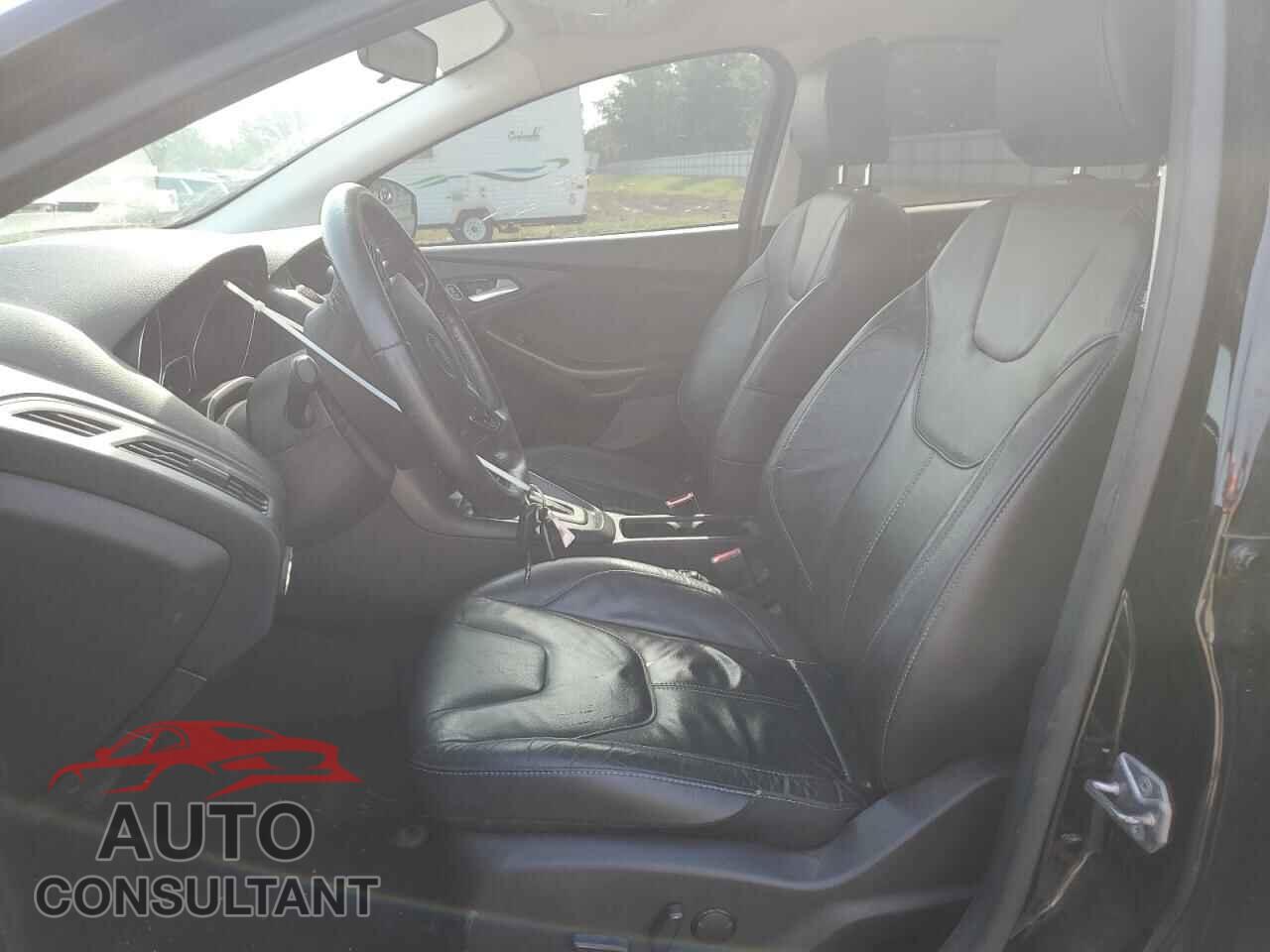 FORD FOCUS 2016 - 1FADP3K20GL281227