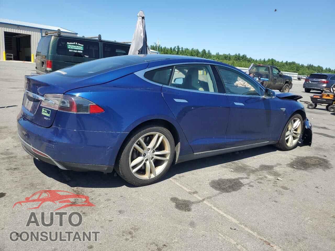 TESLA MODEL S 2015 - 5YJSA1E21FF106585