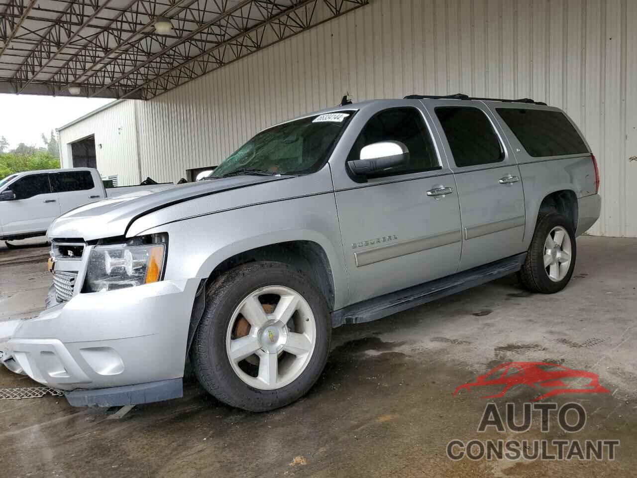 CHEVROLET SUBURBAN 2013 - 1GNSKJE76DR123518