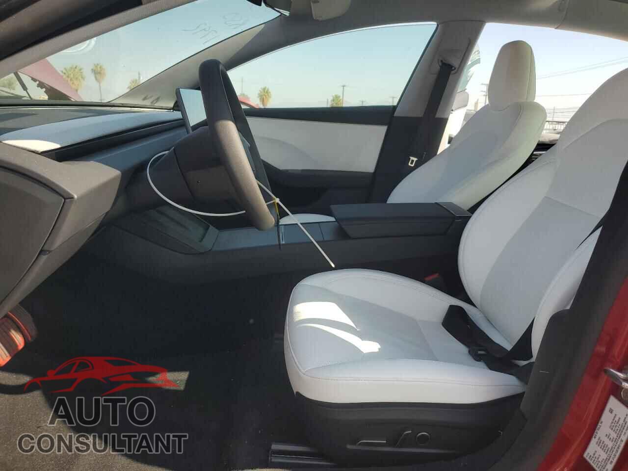 TESLA MODEL 3 2024 - 5YJ3E1EB7RF811792