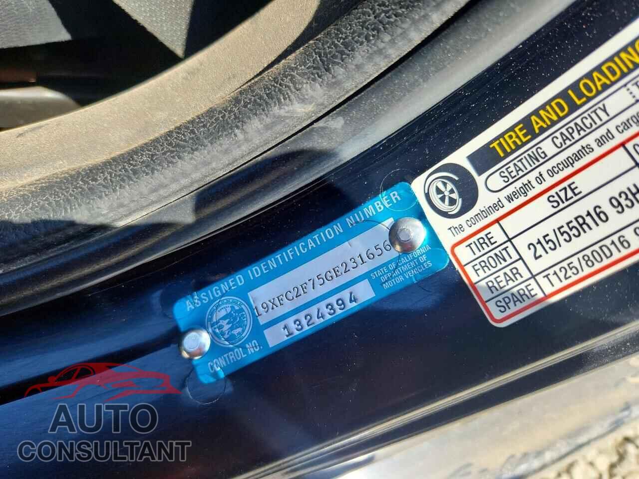 HONDA CIVIC 2016 - 19XFC2F75GE231656
