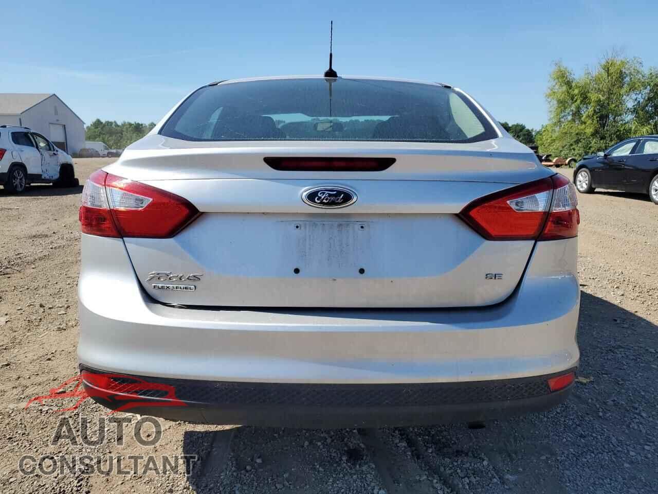FORD FOCUS 2014 - 1FADP3F25EL397613