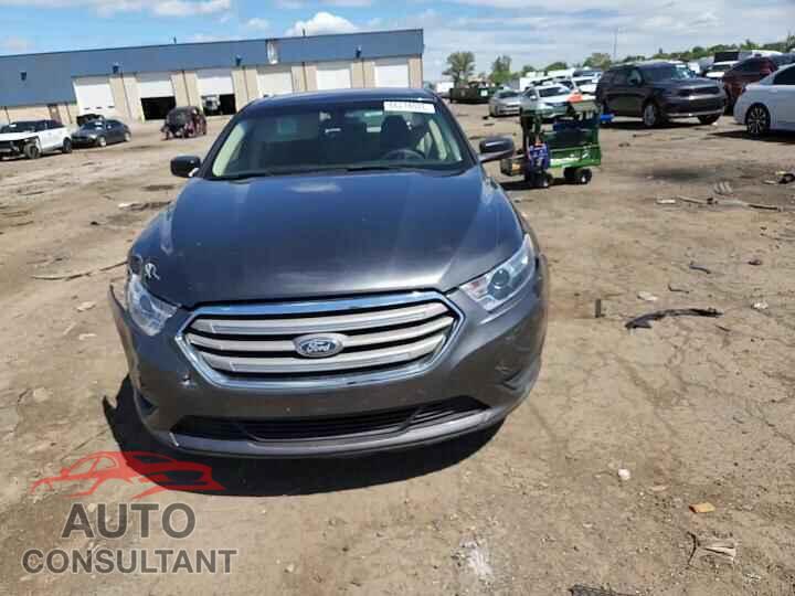 FORD TAURUS 2017 - 1FAHP2D83HG139283