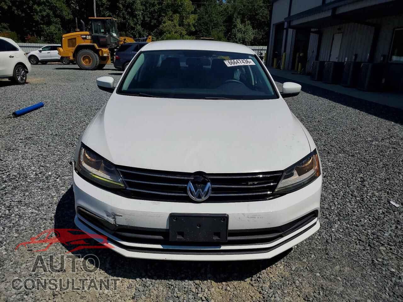 VOLKSWAGEN JETTA 2017 - 3VW2B7AJ5HM334226