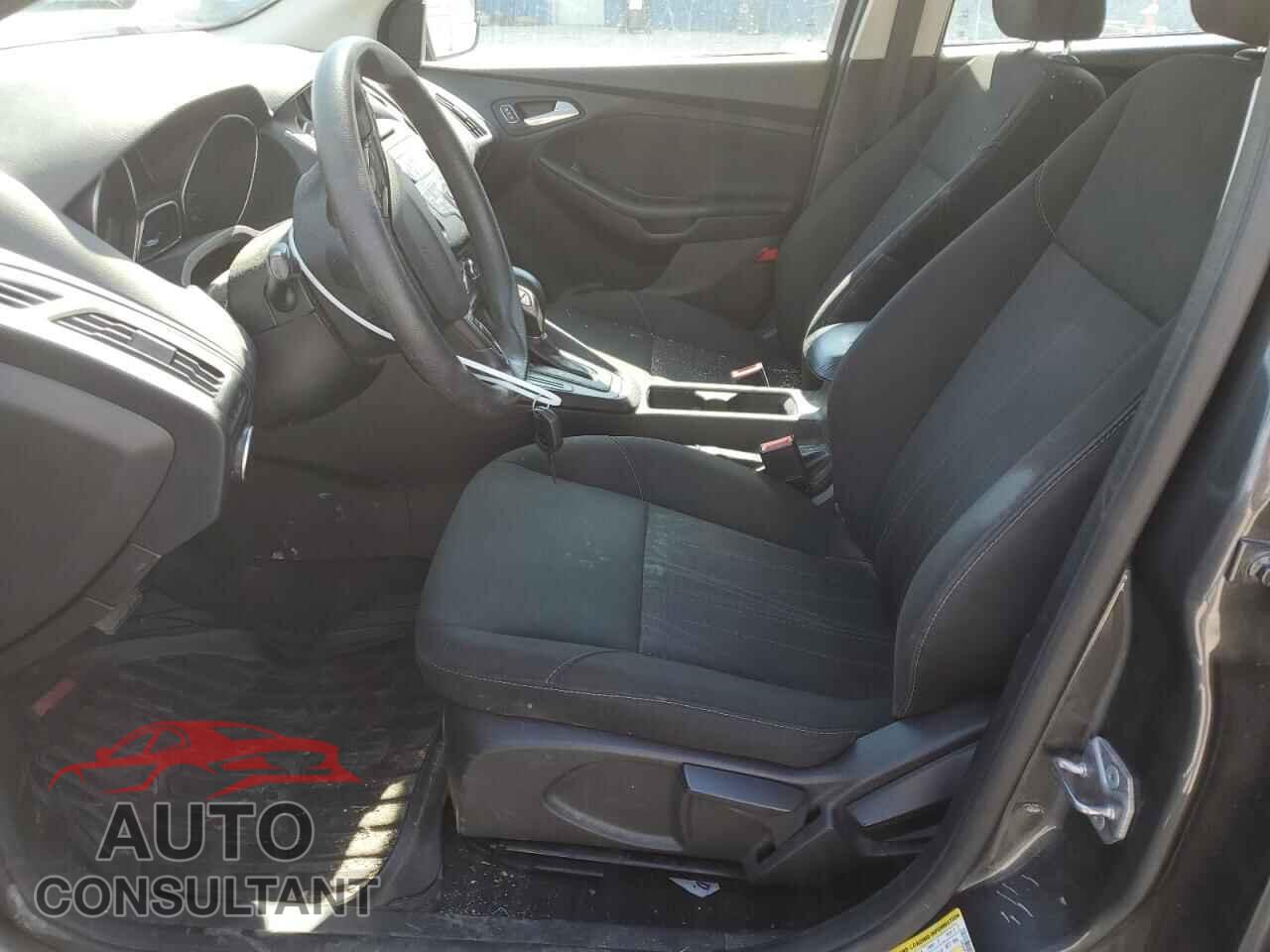 FORD FOCUS 2017 - 1FADP3K23HL333094