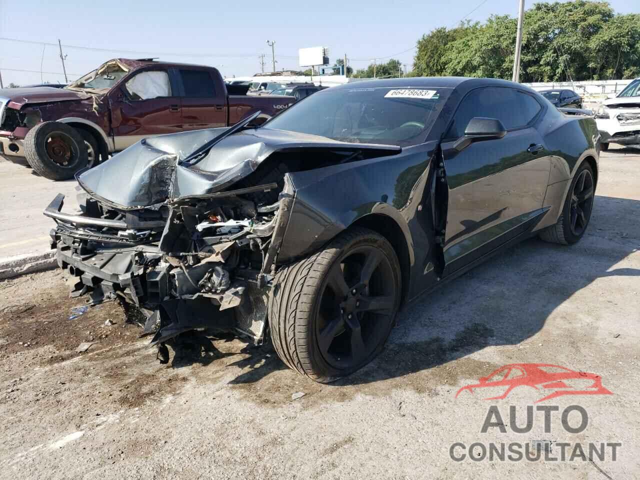 CHEVROLET CAMARO 2018 - 1G1FH1R71J0104676