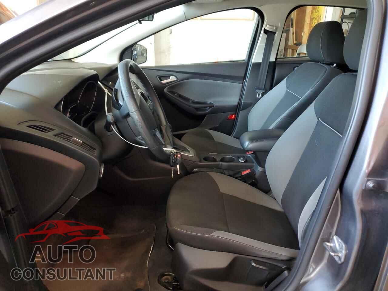 FORD FOCUS 2014 - 1FADP3F22EL287005