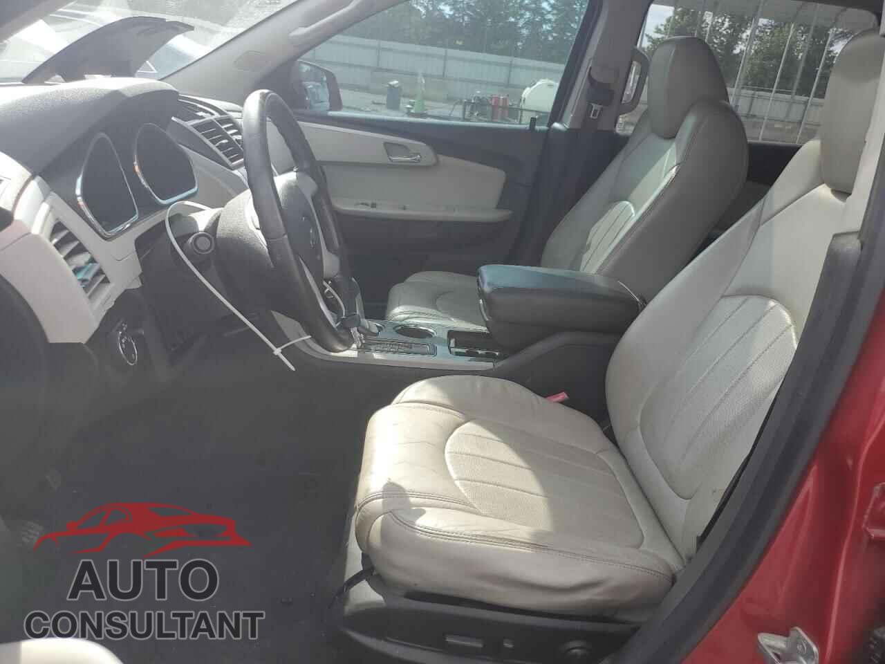 CHEVROLET TRAVERSE 2012 - 1GNKRLED2CJ296642