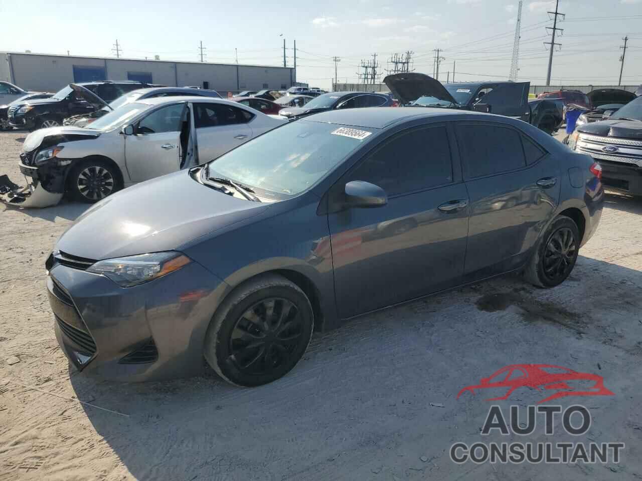 TOYOTA COROLLA 2018 - 5YFBURHE1JP746627