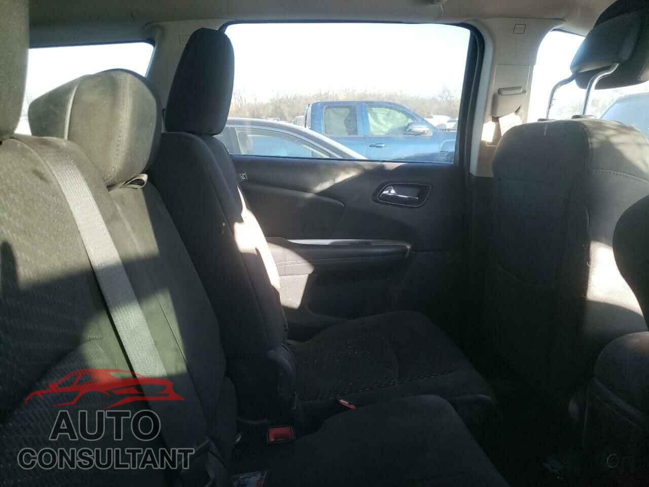 DODGE JOURNEY 2017 - 3C4PDCAB4HT683517