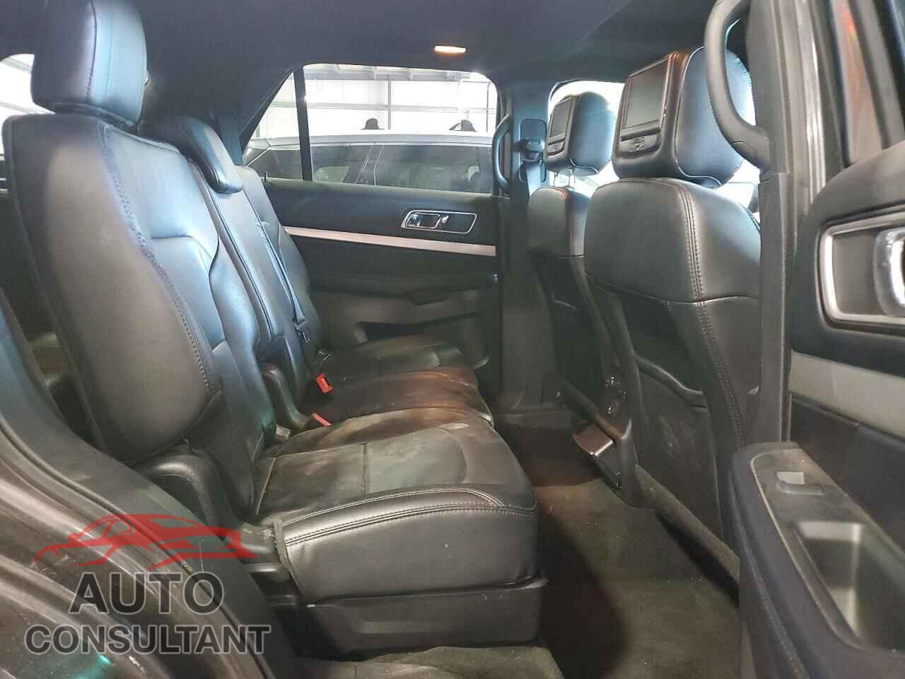 FORD EXPLORER 2017 - 1FM5K8D81HGB82479