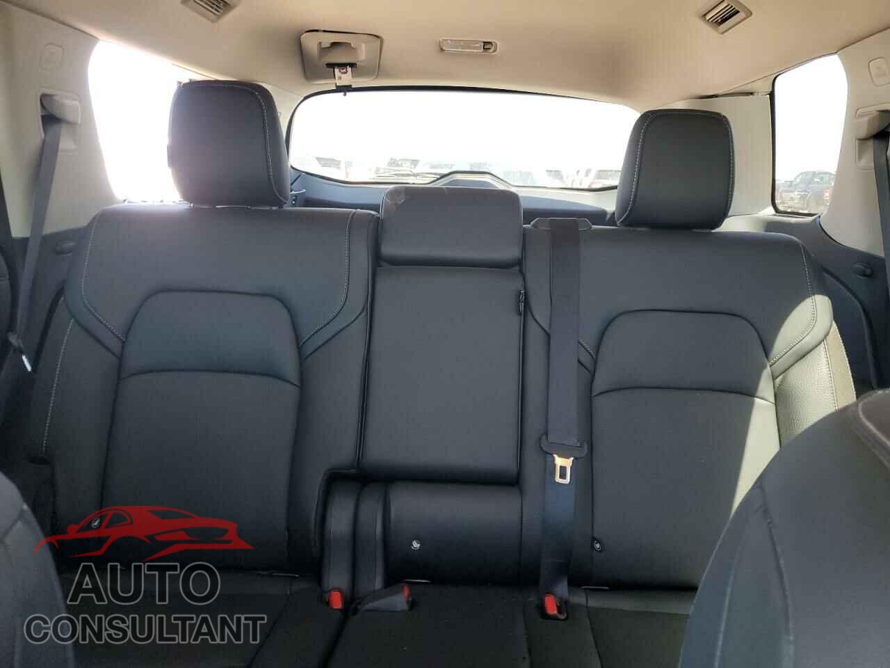 NISSAN PATHFINDER 2023 - 5N1DR3CA2PC203196
