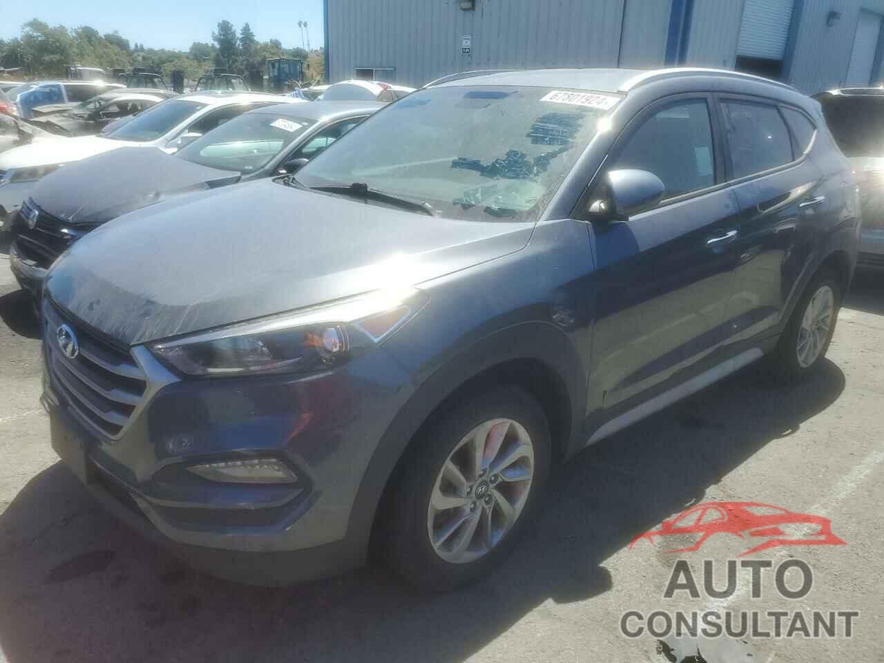 HYUNDAI TUCSON 2018 - KM8J33A46JU691197