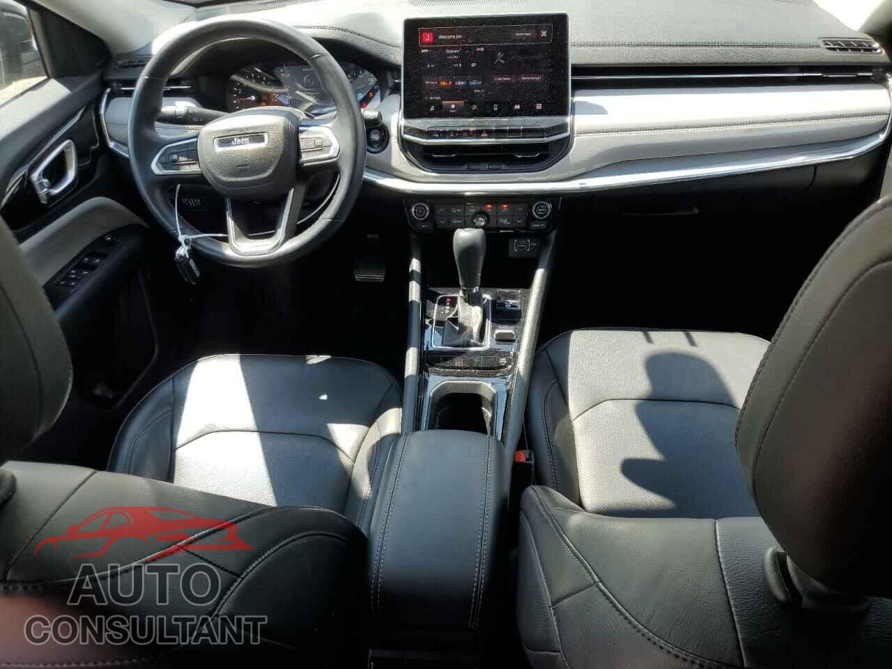 JEEP COMPASS 2022 - 3C4NJDCB6NT190100