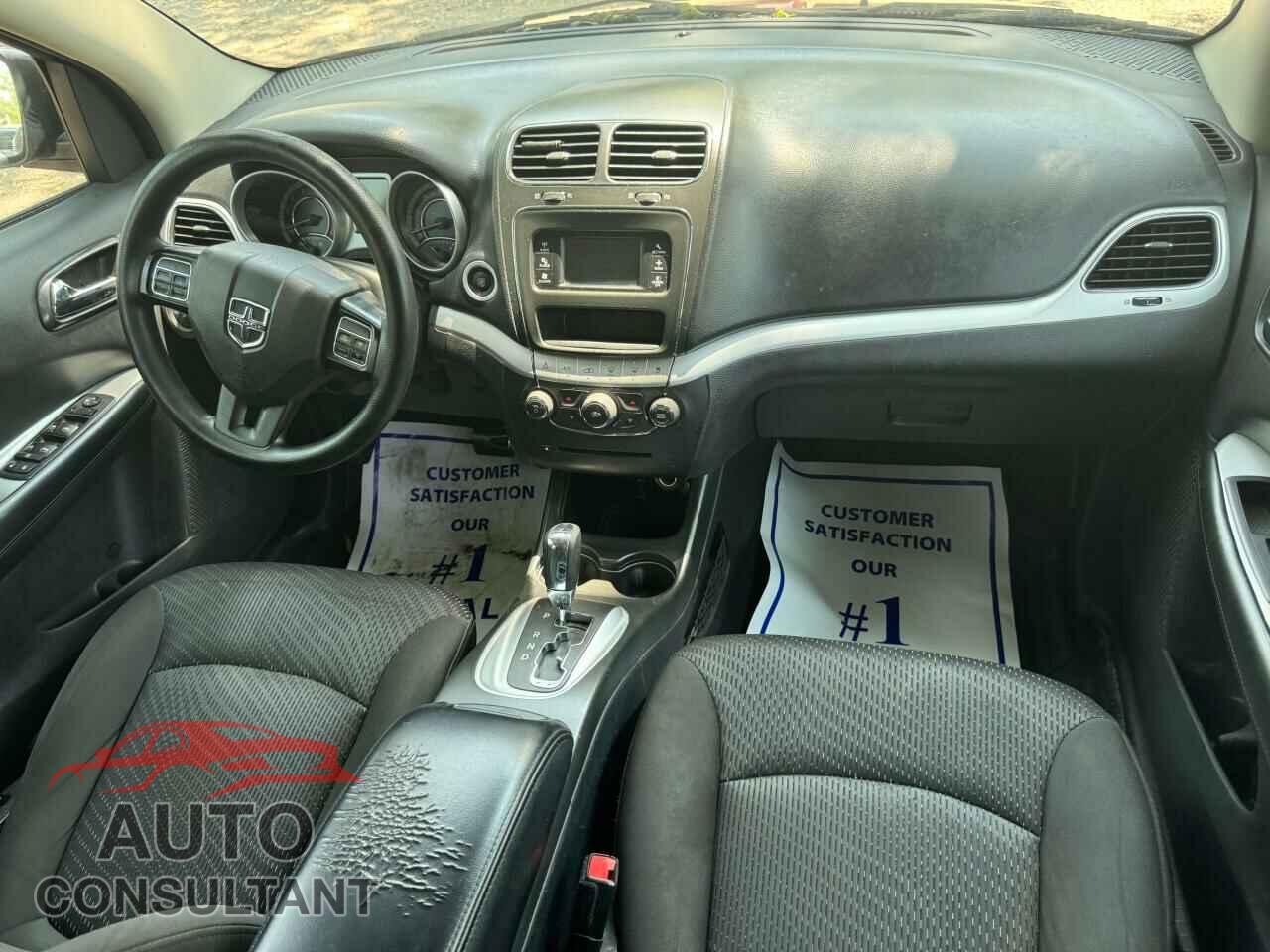 DODGE JOURNEY 2017 - 3C4PDDBG1HT592334