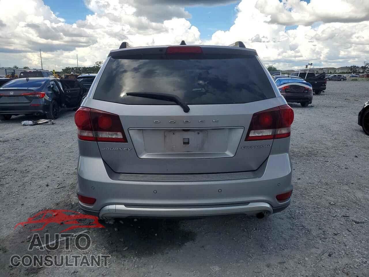 DODGE JOURNEY 2020 - 3C4PDCGBXLT265754