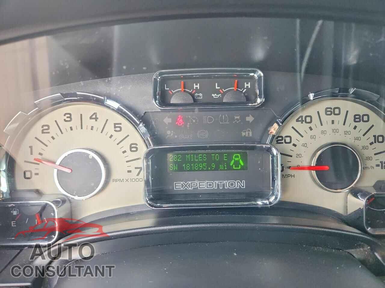 FORD EXPEDITION 2011 - 1FMJU1K55BEF36001