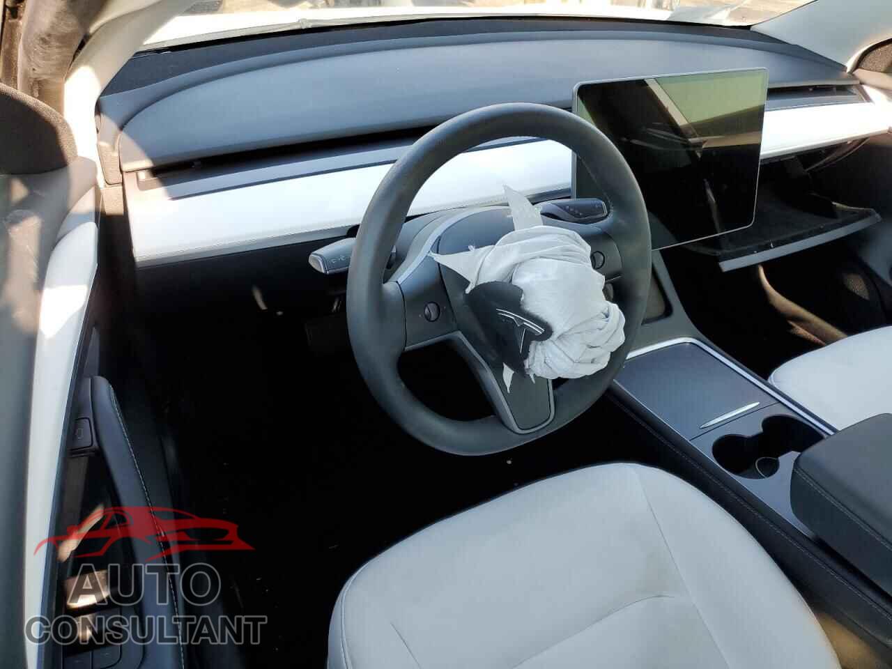 TESLA MODEL 3 2023 - 5YJ3E1EA0PF462432